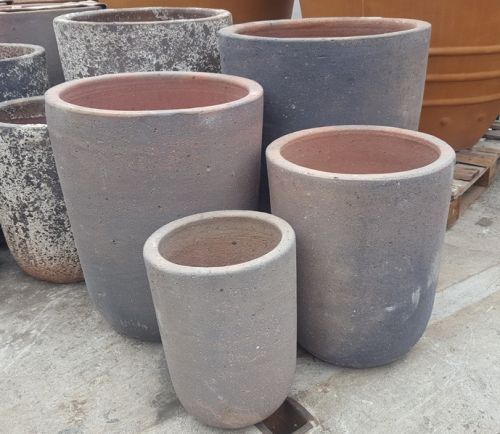 CLAY - OLD STONE POTS